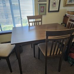 Table And Chairs 