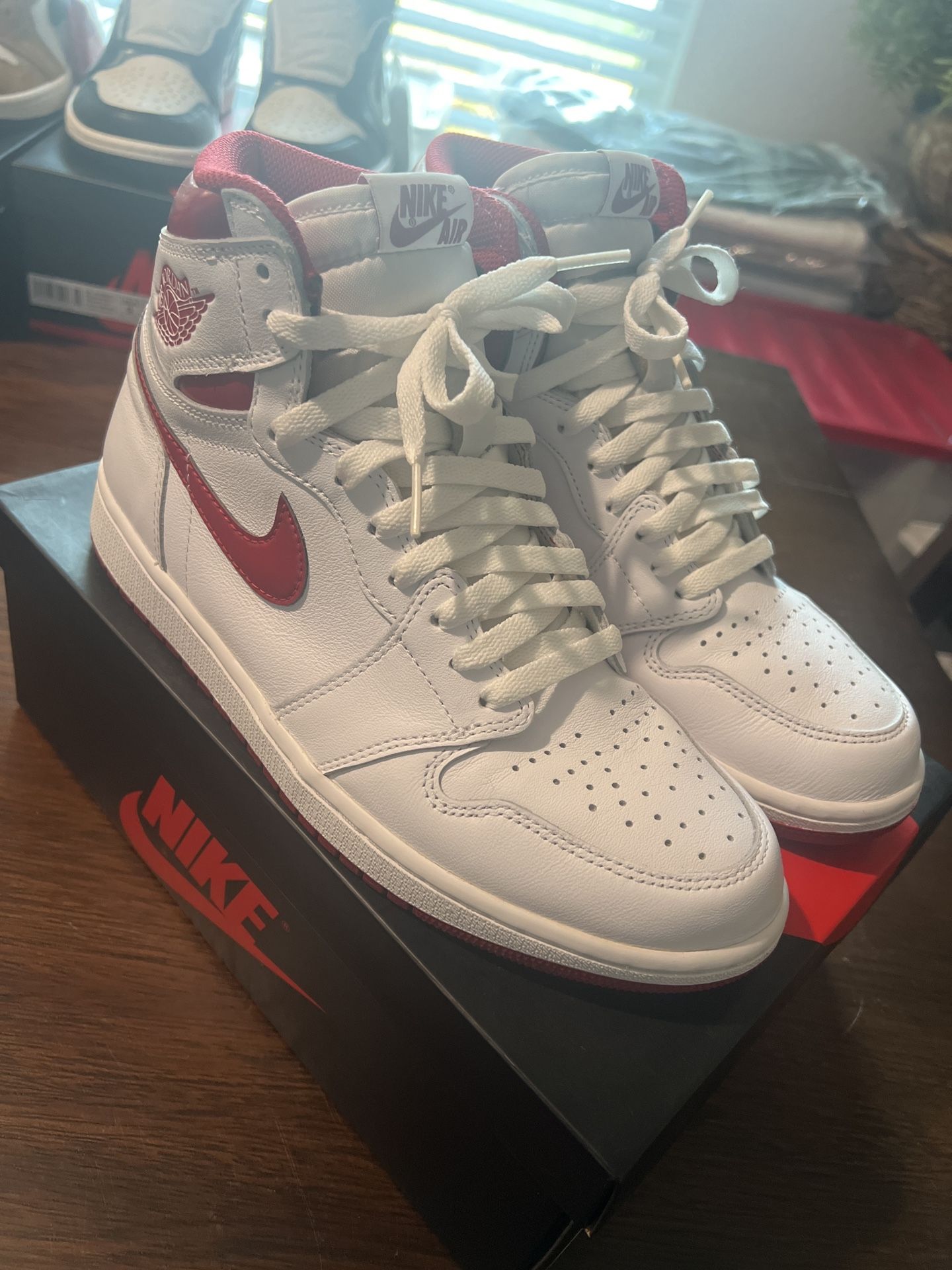 Air Jordan 1 Retro High OG ‘Metallic Red’