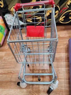 Melissa and doug shopping cart
