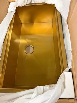 Fregadero de cocina 32" en oro pulido nuevo