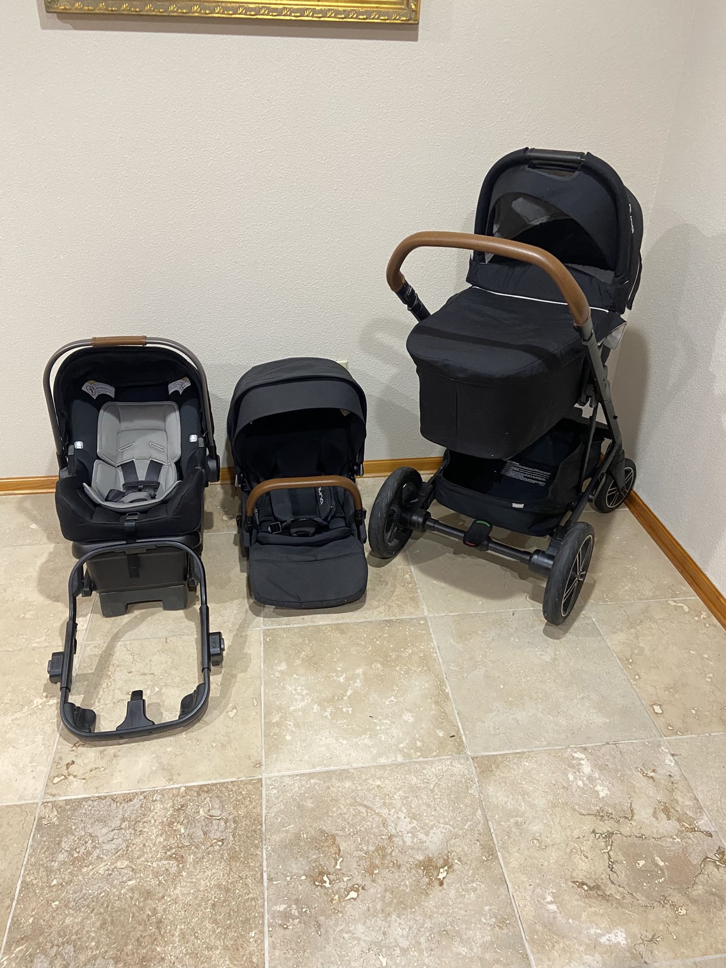 Nuna Mixx Next Stroller With Bassinet And Car Seat