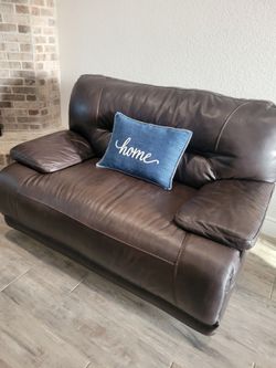 Oversized recliner