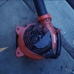 Echo PB -251 Handheld Blower