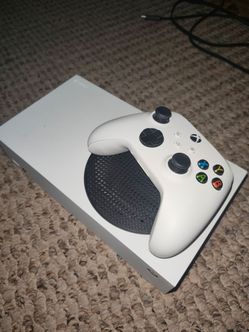 Xbox Series S w/ controller & cords