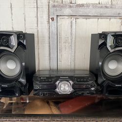 Pioneer Stereo