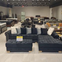 Sofia Black Velvet Sectional Sofa With Ottoman ** Ellenton Outlets ** No Credit Needed!