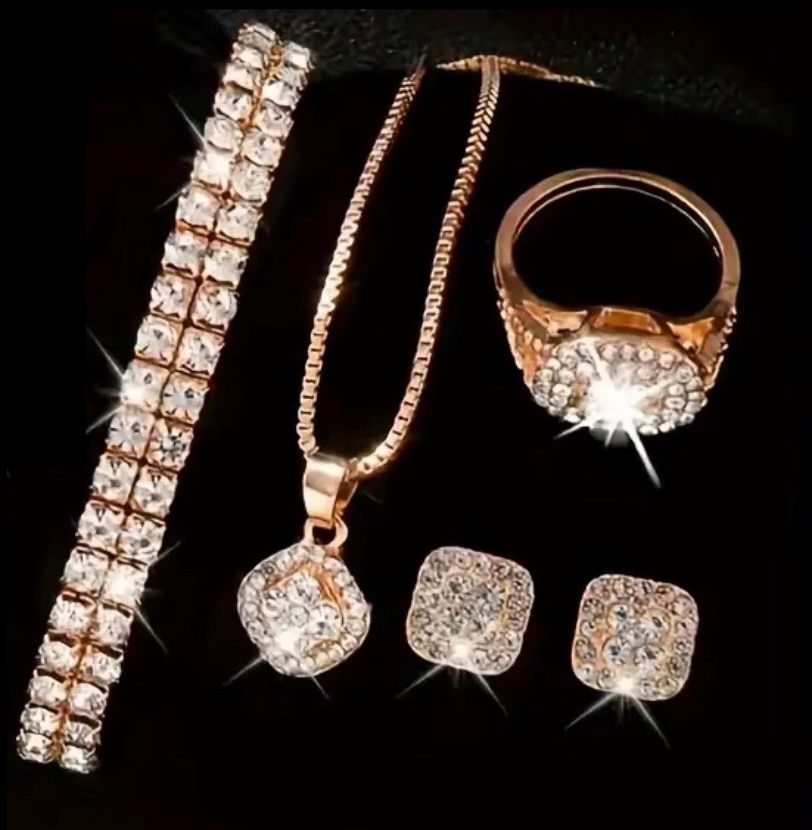 Elegant Rose Gold Jewelry Set with Diamond Accents