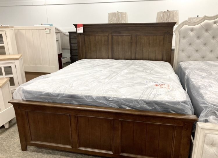 New King Bed — CLEARANCE