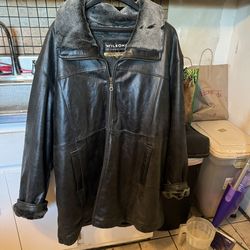 Men’s Leather Jacket