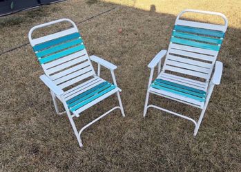 Folding chairs