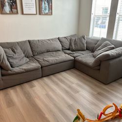 Cloud Couch Modular Sectional