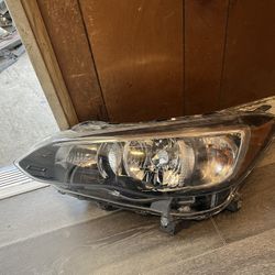 Subaru impreza left headlight halogen 2017 2018 2019 2020 2021 2022 2023