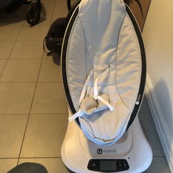 4moms Mamaroo Baby Swing Seat