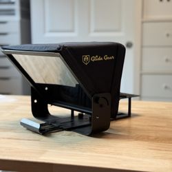 Glide Gear DSLR Teleprompter - Barely Used