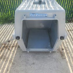 Deluxe pet portal dog/cat crate