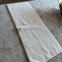 BATH MAT SET  - CRATE AND BARREL
