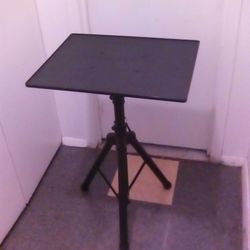 Pyle Universal Device Stand (2)