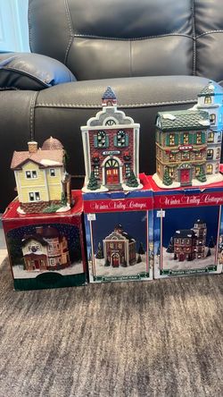68-Piece Winter Valley Cottages Christmas Village Collection – Vintage – $275 OBO