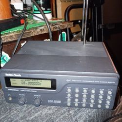 I Have This Pro 2037 Radio Shack Police Scanner Work Perfect Come With Both Antennas I Will Not Go Any Lower Than $100 Firm