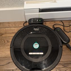 Roomba 770