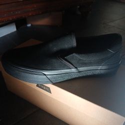 Womens Shoes