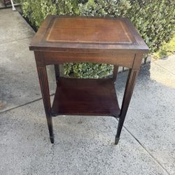 Brandt End Table Nightstand Antique Vintage 