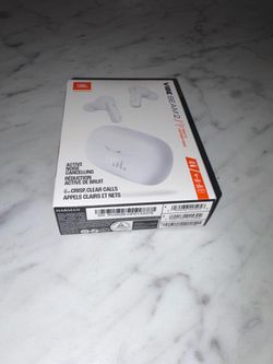 JBL earbuds brand new