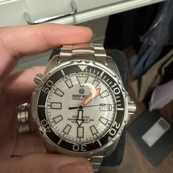 Deep blue DEPTHSTAR 3,000 Meter Dive Watch