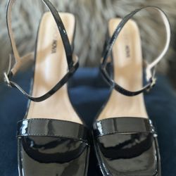 Black Shoes 