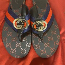 Women’s Gucci Sandals Size 6