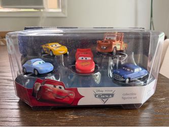 Disney Pixar Cars Collectible Figurine Set