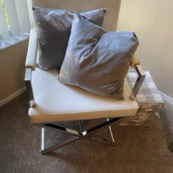 White And Chrome Chair 