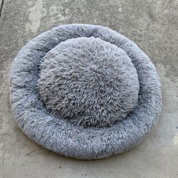 Gray Fluffy Pet Bed