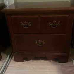 2thomasville Night Stands 