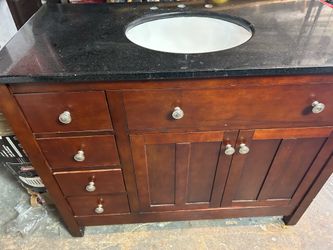 Bathroom vanity