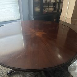Round Dining Room Table With Four Leaf Extensions