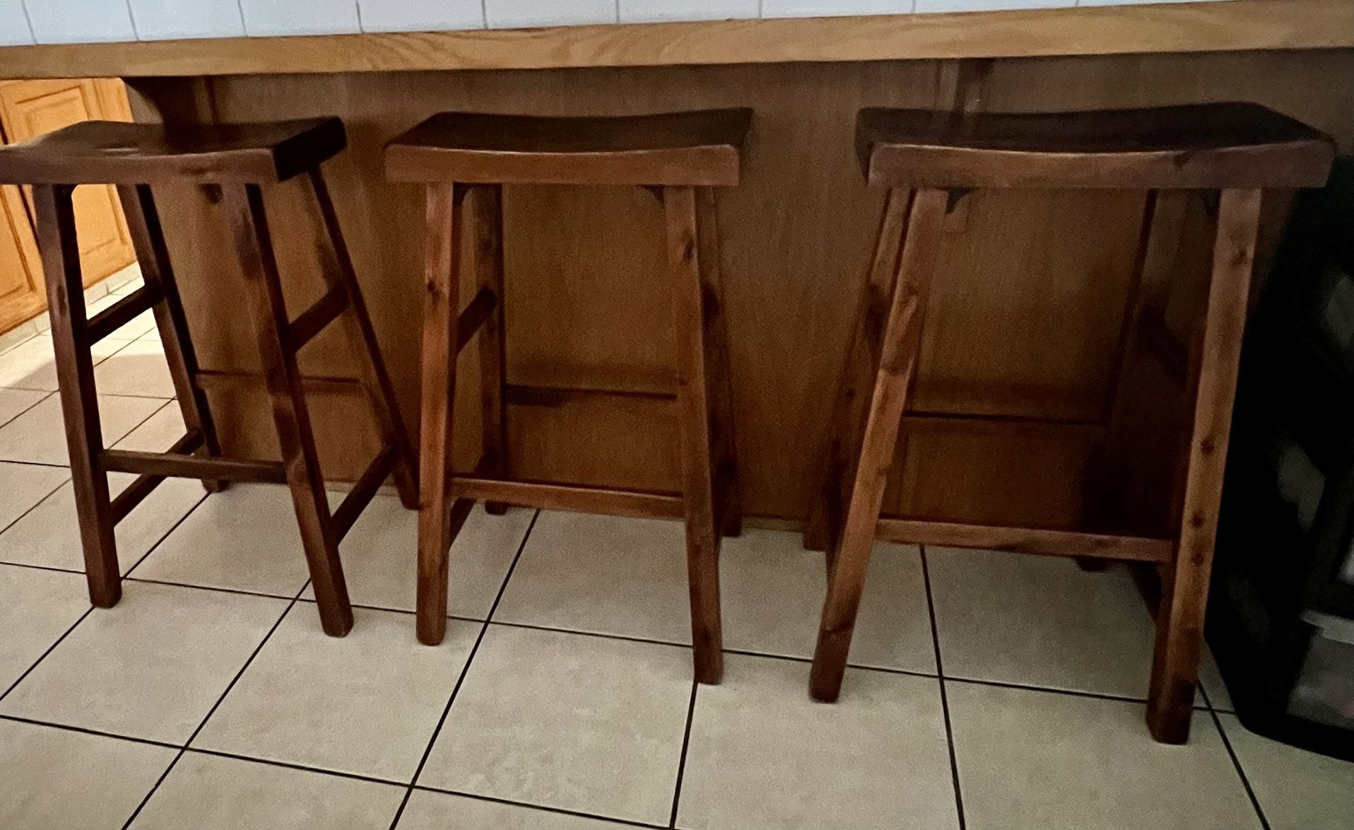 🪑 Solid Pine Wood Bar Stools (Set of 3) – $150 (OBO) 🪑
