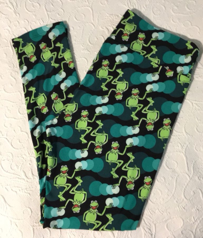 New Lularoe Kermit the Frog Leggings for Sale in Shawnee KS OfferUp