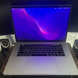 Apple MacBook Pro 15-inch With Touch Bar