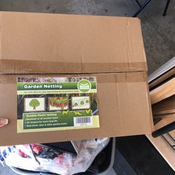 Garden Netting BRAND NEW IN BOX 