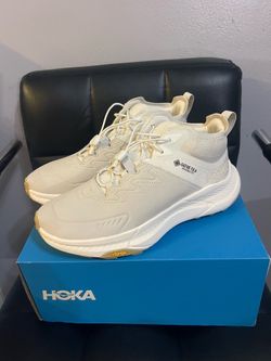 Hoka Transport Gore-Tex Size 8.5B Women’s $95
