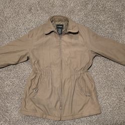 Vintage Outbrook Women’s Coat Jacket Size M Tan Quilted Lining Drawstring Waist