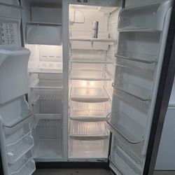 Refrigerator For Sale