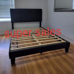 Full Size Bed 