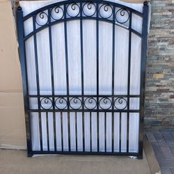 47”x59”Black Steel Dual Swing Driveway Gate Paris Style