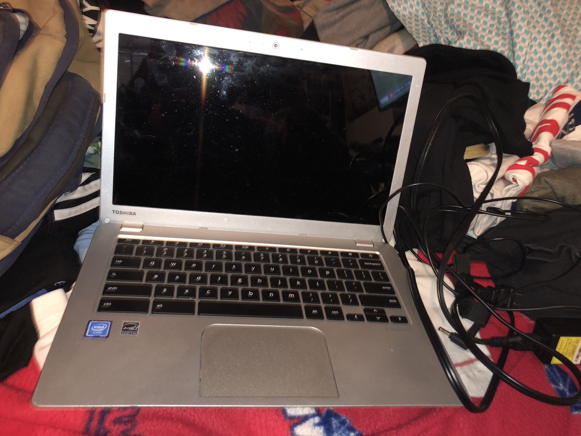 Toshiba Chromebook w/ charger