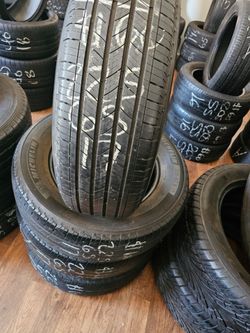 (4) 225 65 17 MICHELIN TIRES