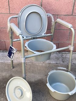 Commode