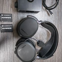 steelseries Arctis Pro Wireless