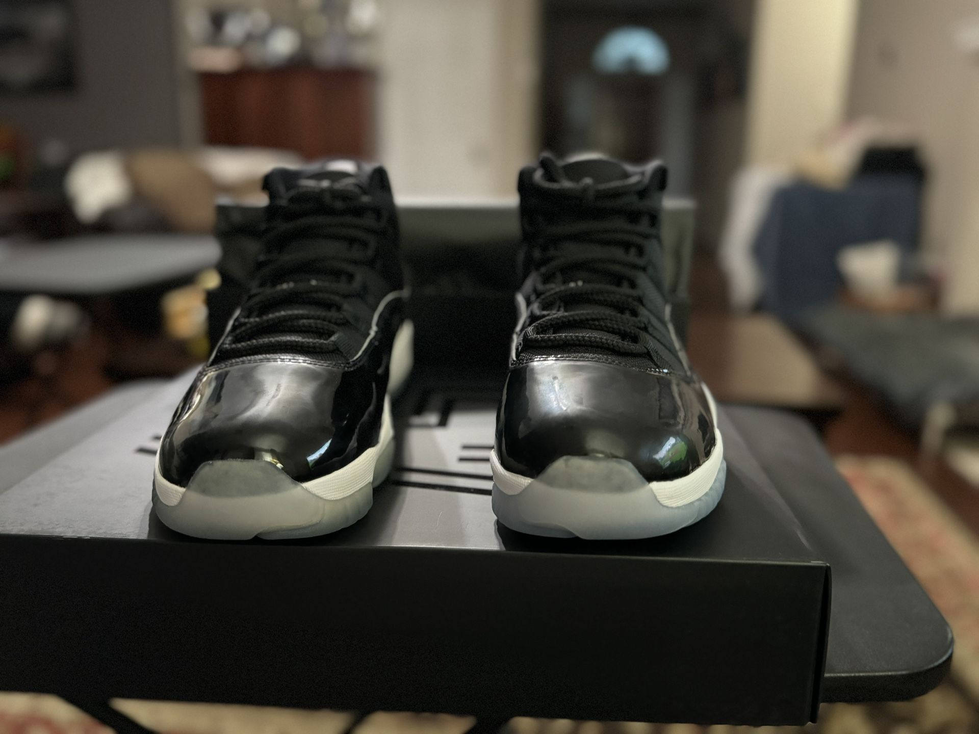  Nike Air Jordan 11 XI Retro Space Jam 2016 Men’s Size 9.5 Black Concord White  